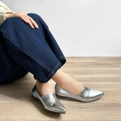 ラストワン2025SSBI:ポインテッドトゥ フラット 切替ドレスシューズ(154)シルバー/mamian(マミアン)