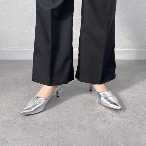 10%OFF:2025SSBI:ポインテッドトゥ 切替 パンプス(5154)シルバー/mamian(マミアン)