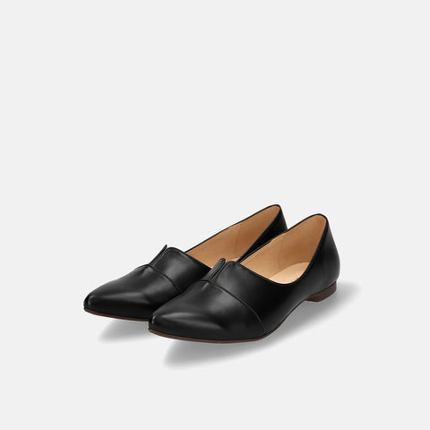 2025SSBI:ポインテッドトゥ フラット 切替ドレスシューズ(154)ブラック/mamian(マミアン)