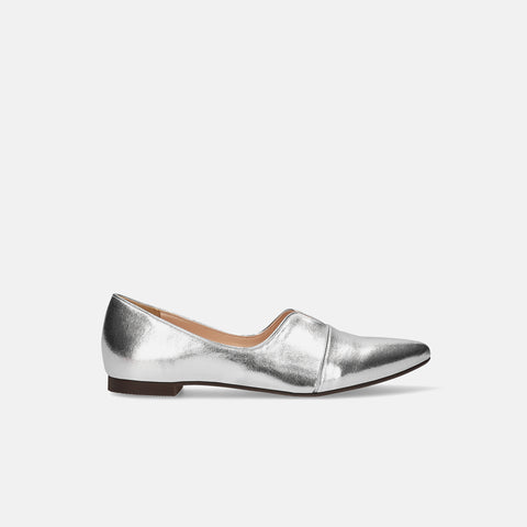 ラストワン2025SSBI:ポインテッドトゥ フラット 切替ドレスシューズ(154)シルバー/mamian(マミアン)