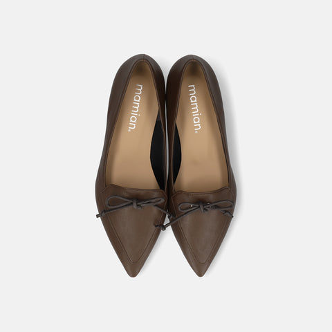 2025AW:紐リボン フラット ローファー(m17061)ダークブラウン/mamian(マミアン)