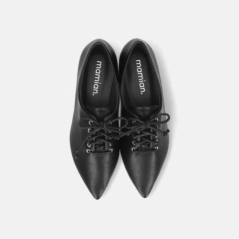 2025AW:レースアップ フラットシューズ(m17062)ブラック/mamian(マミアン)