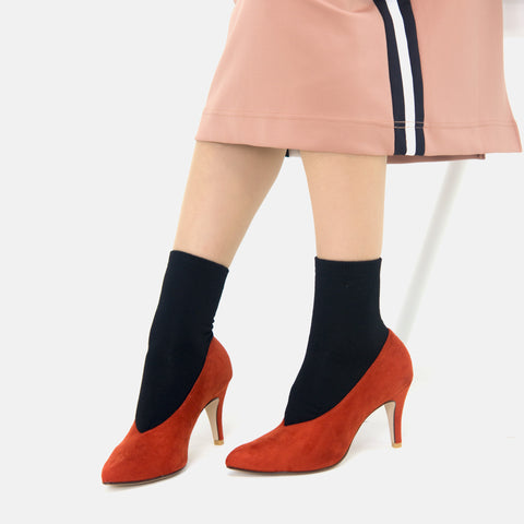 50%OFF:Vカットポインテッドトゥミドルヒールブーティ(763aw1-ag)テラコッタスエード/mamian(マミアン)