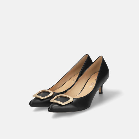 2025AW:ポインテッドトゥ バックル パンプス(m55224)ブラック/mamian(マミアン)