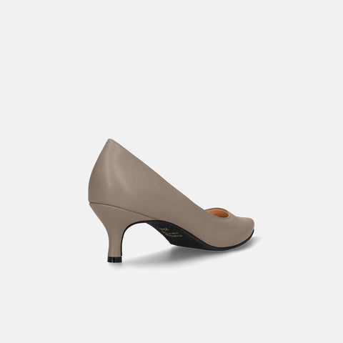 2026AW：iCoN COLORS：ポインテッドトゥ パンプス（C57173）グレージュ/mamian（マミアン）