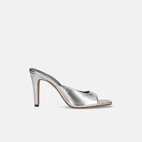 15% OFF: 2024SS: Square Toe Simple Mule (m96104) Silver